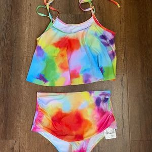 Medium swim wear